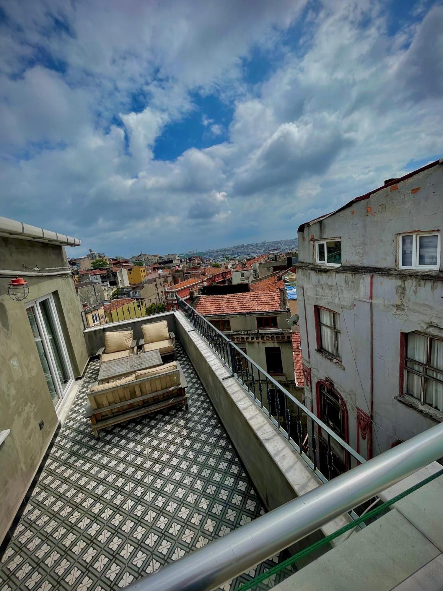 Elegance Aparts Cihangir Istanbul Bagian luar foto